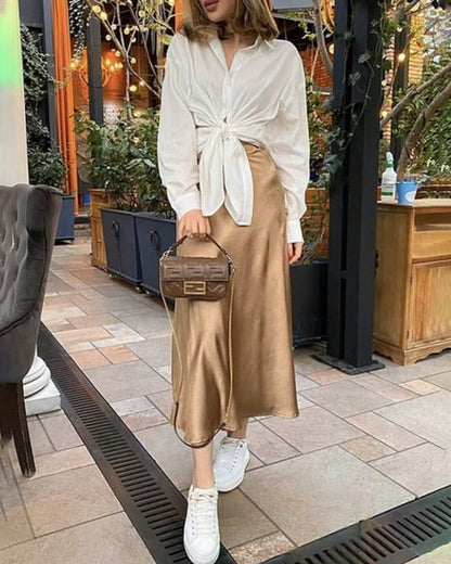 Eleganter Satinrock mit Reißverschluss